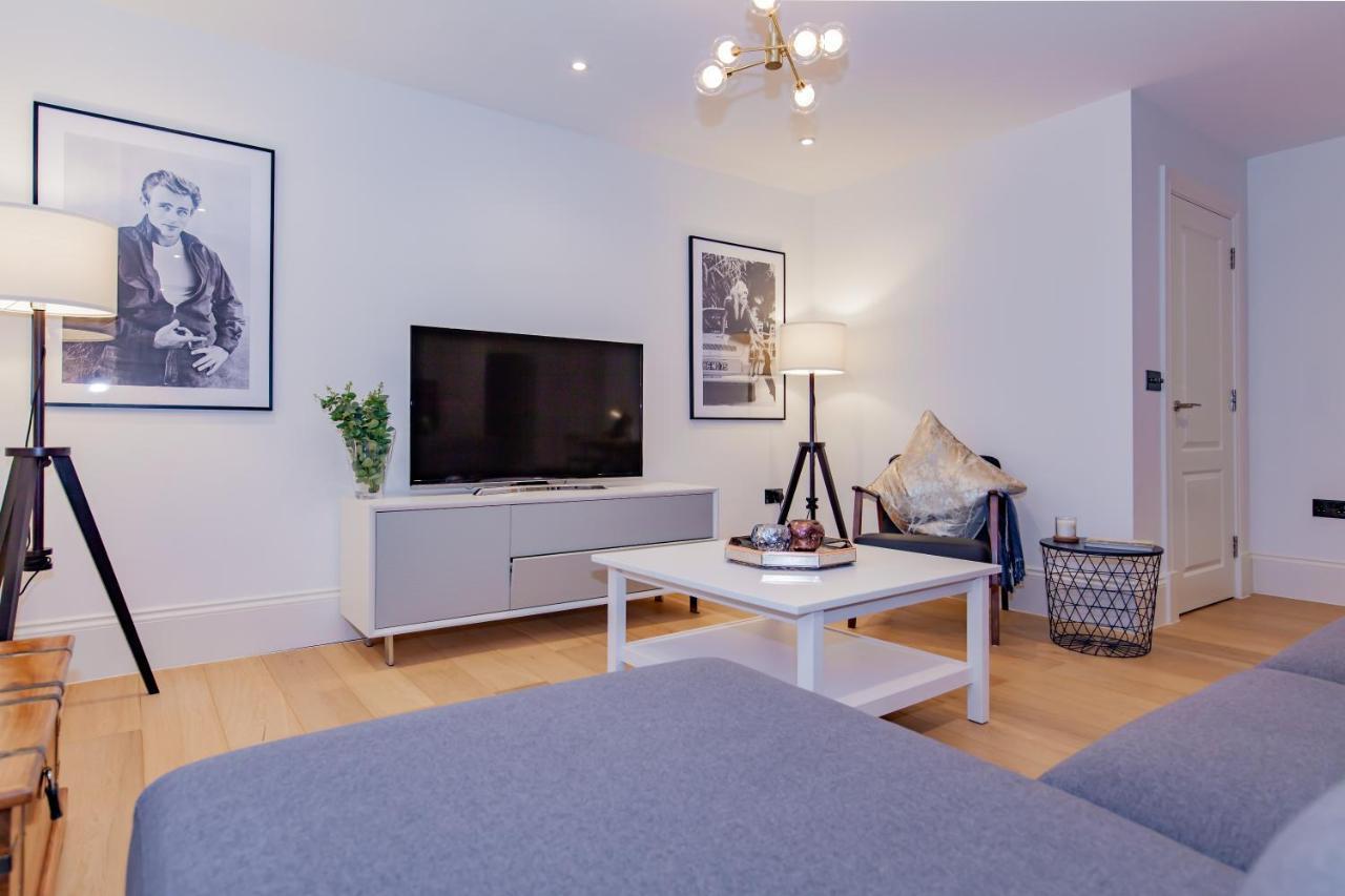 Oxfordshire Living - The Churchill Apartment - Woodstock Exterior photo