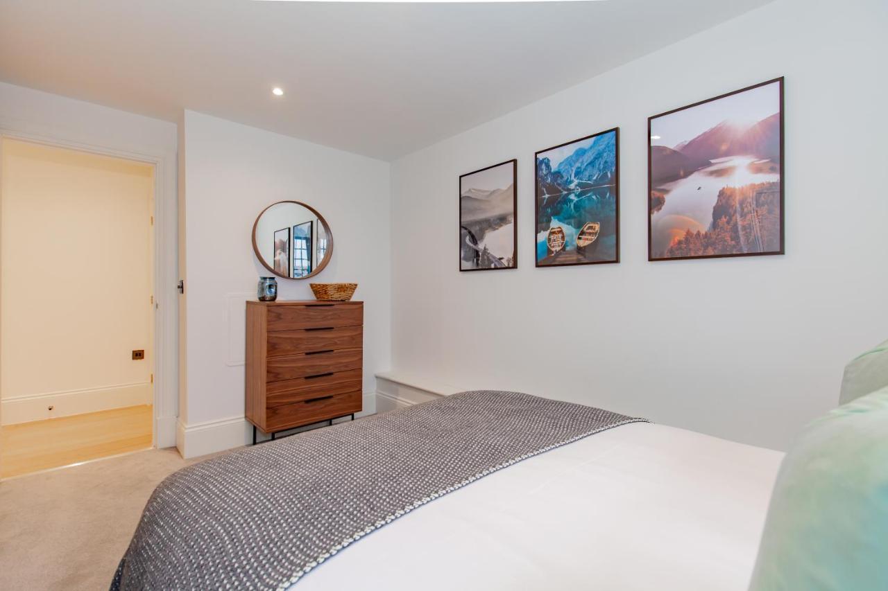 Oxfordshire Living - The Churchill Apartment - Woodstock Exterior photo
