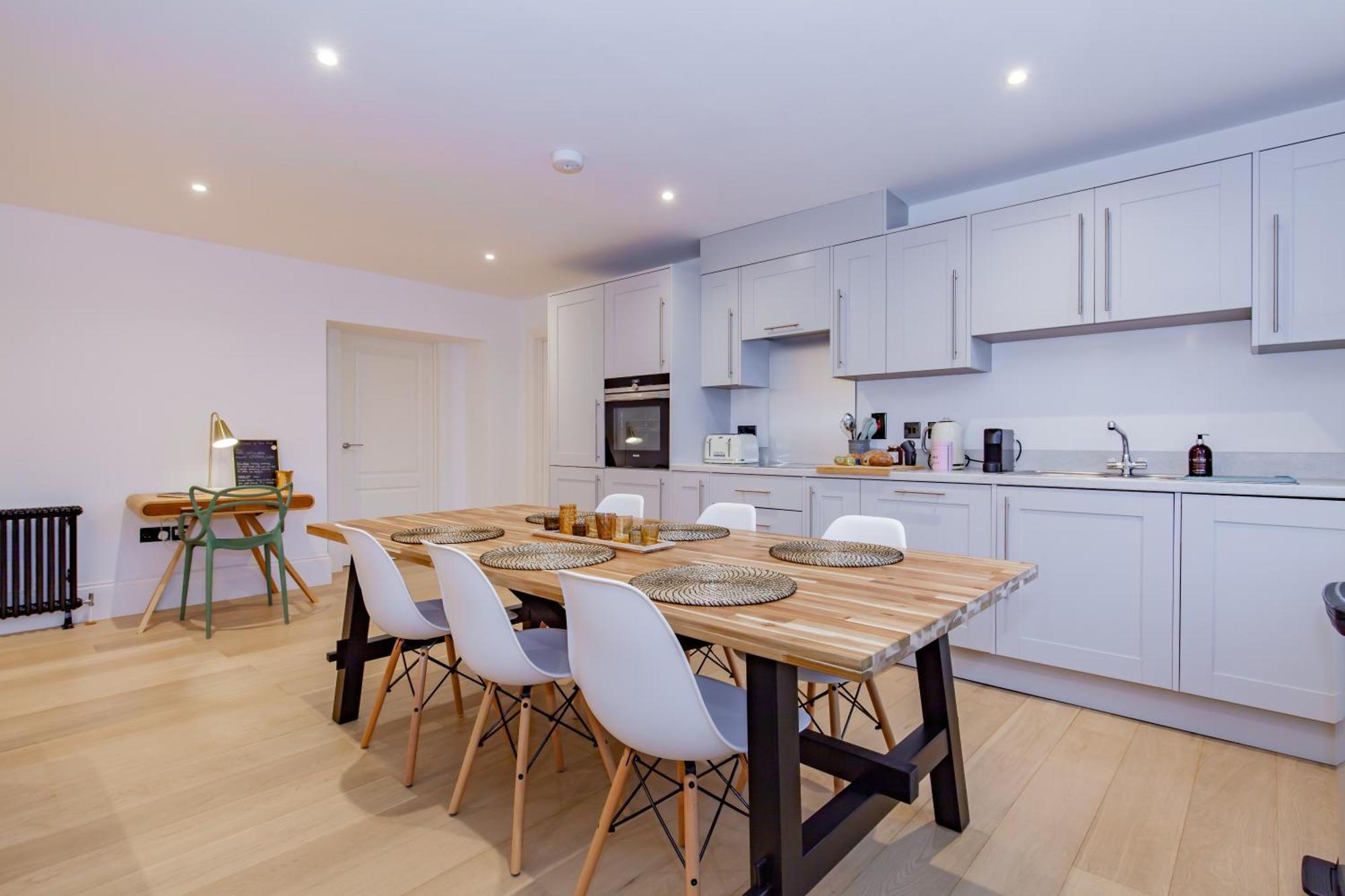 Oxfordshire Living - The Churchill Apartment - Woodstock Exterior photo